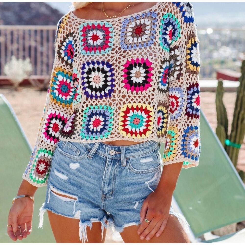 Pink Lily crochet granny square sweater open knit cropped size M medium